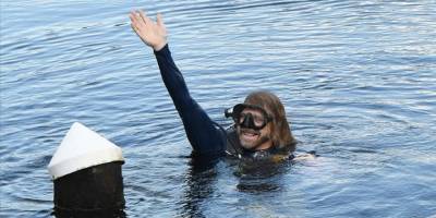 "Denizaltında en uzun süre yaşama" rekorunu kıran bilim insanı yüzeye çıktı