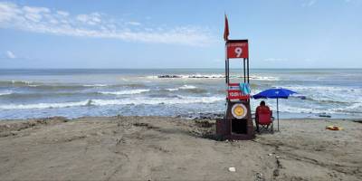 Sakarya'da denize girmek yasaklandı