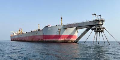 8 yıldır tehlike arz eden petrol tankerinin bir kısmı tahliye edildi