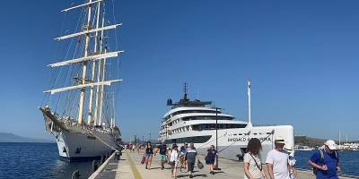 İki kruvaziyer gemisi Bodrum limanına yanaştı