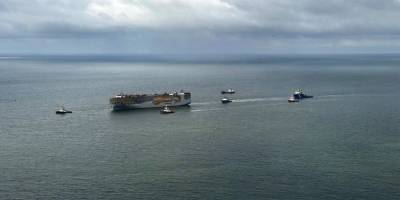 Dün söndürülen gemi Hollanda'nın Eemshaven limanına çekildi