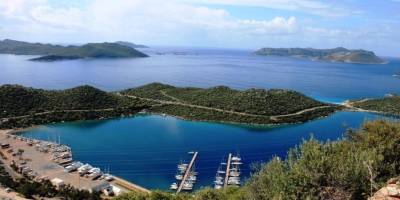 Kaş Marina’ya yönelik imar planı değişikliği belediye meclisinde reddedildi