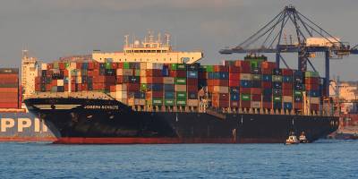 Ukrayna'daki 'geçici koridor'dan ilk gemi geçti