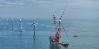 Dünyanın en büyük rüzgar türbini Çin’de çalışmaya başladı