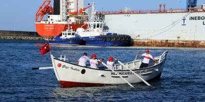 Milli Mücadele'nin simgesi İnebolu Denk Kayığı yeniden denizle buluştu