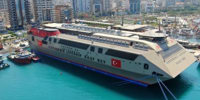 Depremzede ögrenciler Rauf Bey Lifeship'te yeni eğitim öğretim yılına başladı