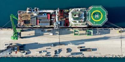 "Mukavemet" gemisi depremzedeler için görevde