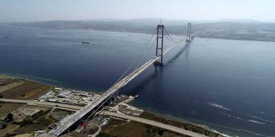 Çanakkale Boğazı tek yönlü gemi trafiğine kapandı