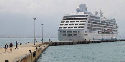 Kruvaziyer "Sirena" Alanya Limanı'na demirledi