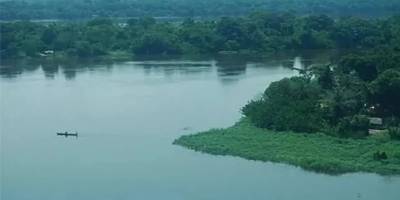 Tekne kazasında 28 ölü, 261 kayıp