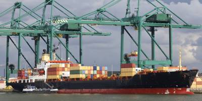 Konteyner navlunu "dip" yapıyor