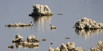 Barajda sular çekilince lav kalıntıları ortaya çıktı