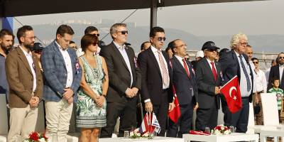 Atlas Tersanesi Longera’yı denizle buluşturdu