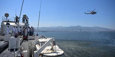 TCSG Dost Gemisi, İzmir Körfezi'nde arama kurtarma eğitimi yaptı