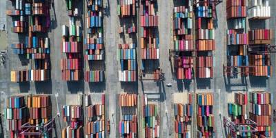 Küresel ticaret, ekonomik belirsizlikler ve jeopolitik gerilimlerin baskısı altında