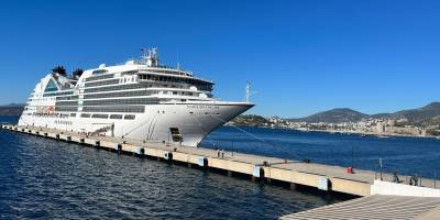 "Seabourn Encore" 543 yolcusuyla Bodrum'a geldi geldi