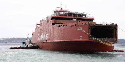 Dünyanın en büyük batarya kapasitesine sahip gemisi denize indirildi