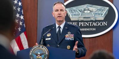 Pentagon: 'Central Park' gemisini ele geçirmeye çalışanlar Husiler değil