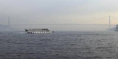 İstanbul Boğazı gemi trafiğine saat 16.00'dan itibaren yeniden açılacak