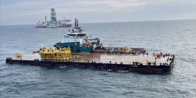 Karadeniz gazını ana boru hattına bağlayacak toplama haznesi "Çepni" denize indirildi
