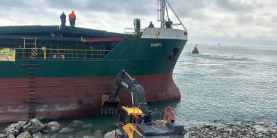 Karaya oturan gemiyi kurtarma çalışmasında ilk deneme başarısız oldu