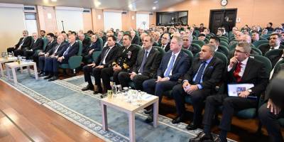 İMEAK Deniz Ticaret Odası yılın son meclis toplantısını bugün gerçekleştirildi