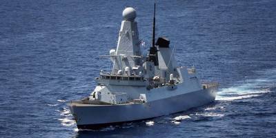 Kızıldeniz'de ticari gemileri hedef aldığından şüphelenilen dron füzeyle vuruldu