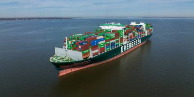 Evergreen, İsrail ile ihracat ve ithalatı durdurdu