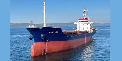 Çanakkale Boğazı'nda arızalanan "Rise1905"  güvenli bölgeye demirletildi