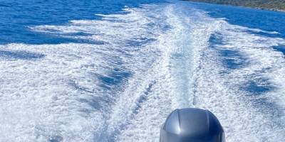 Devriye botu, sürat teknesiyle üzerinden geçerek batırıldı