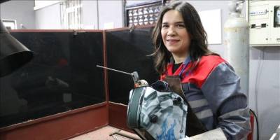 Yalova'daki tersanelerin ağır işçisi kadınlar