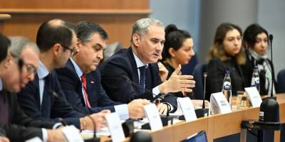 Avrupa Parlamentosu'nda ulaşım projeleri ve Türkiye ile Kafkasya'nın rolü ele alındı