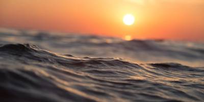 Bilim insanlarından ürkütücü bulgu: Okyanus yüzeyinin sıcaklığı tarihi rekora ulaştı