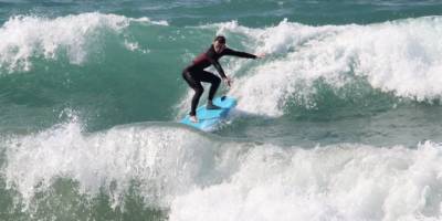 Yabancı turistler sörf için Alanya'yı tercih etti