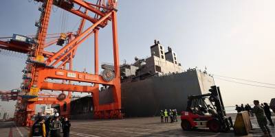 ABD'nin insani yardım malzemeleri taşıyan gemisi Mersin'de