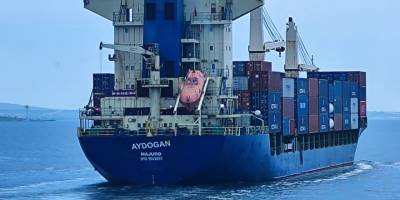 Kocaeli’den Mısır’a seyreden gemi dümen arızası yaptı