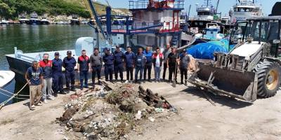 Kırklareli'nde deniz dibi temizliği yapıldı