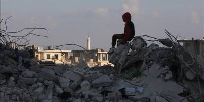 Pakistan'dan, depremzedelere yardım taşıyan ilk gemi yola çıktı