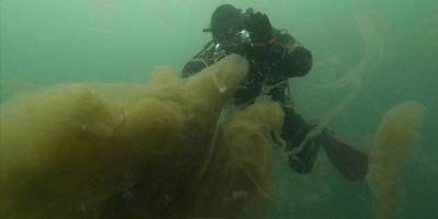 İzmit Körfezi'nde deniz tabanındaki kirlilik su altı çekiminde görüntülendi