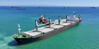 Buğday yüklü kuru yük gemisi kurtarma çalışmaları sürüyor