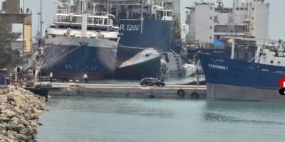 Savaş gemisi 'Sehend' yan yattı