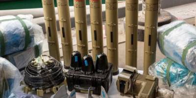 İngiliz Donanması, teknede füze parçaları ele geçirdi