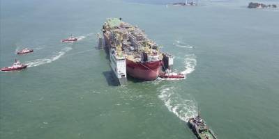 Türkiye'nin satın aldığı FPSO platformu Singapur'dan yola çıktı