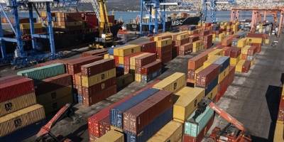 Türkiye'den komşularına 10 ayda 23 milyar dolarlık ihracat