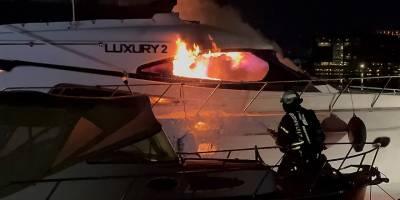 Yangın çıkan yat hasar gördü