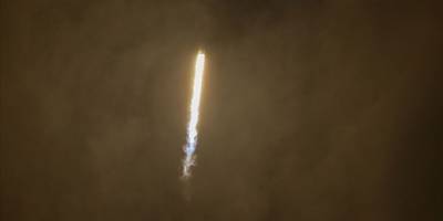 Husiler, ABD'nin uçak gemisini bir kez daha hedef aldıklarını duyurdu