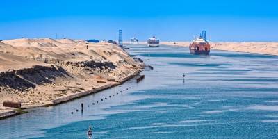 Süveyş Kanalı'ndaki trafikte canlanma belirtileri görülüyor