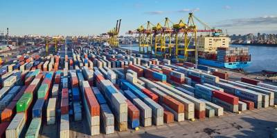 Bakan Uraloğlu, bölge liman başkanlarıyla bir araya geldi