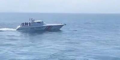 Feribottan atlayan kişiyi sahil güvenlik kurtardı