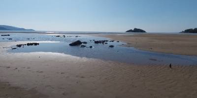 Muğla'da denizin çekilmesiyle tarihi gümrük binasının temeli ortaya çıktı